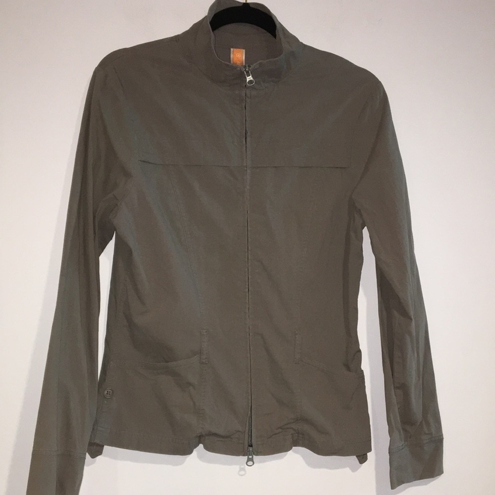 Lucy Jacket Gray full zip long sleeve cargo jacket